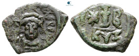 Maurice Tiberius AD 582-602. Cyzicus. Decanummium Æ
