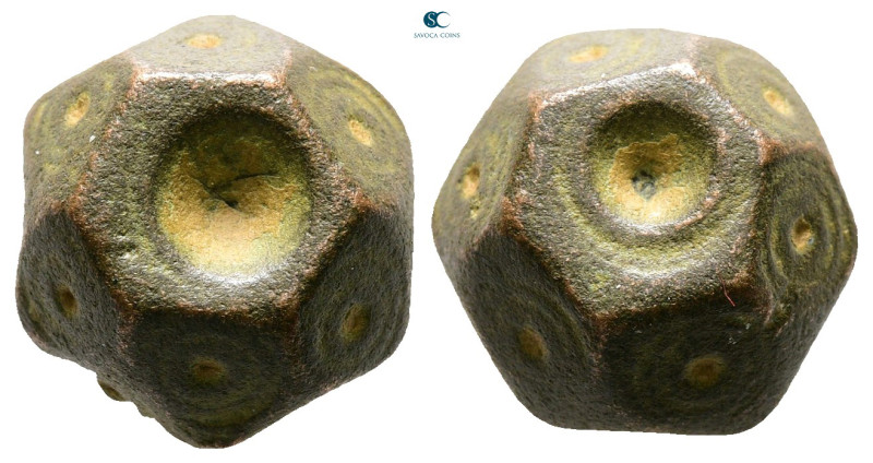 Islamic. Weight Æ

15 mm, 14,33 g

Very Fine