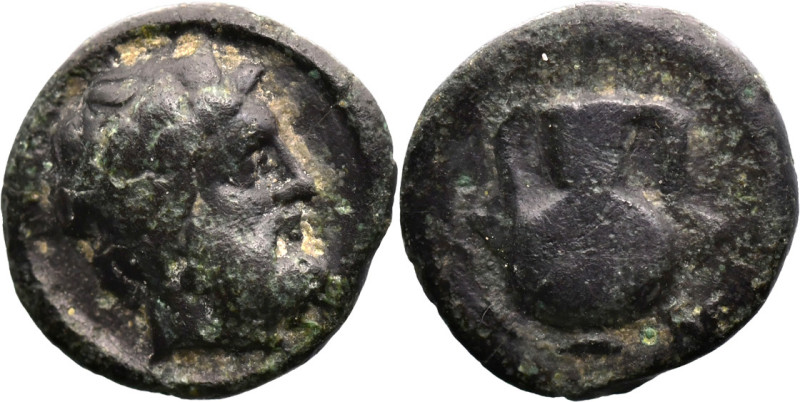 CYCLADES. Andros. (4th-3rd century BC).
AE Bronze (11.2mm 1.49g)
Obv: Head of ...