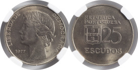 Moedas Certificadas - Certified Coins
Portugal República 25 escudos 1977 Lisboa
NGC MS 64