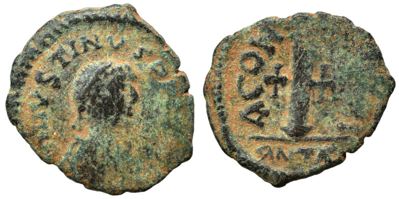 Justin I, 518-527. Dekanummium (bronze, 3.72 g, 22 mm), Antioch. D N IVSTINVS P ...