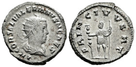 Saloninus. Antoninianus. 256 d.C. Rome. (Ric-27). (Mir-271i). (C-73). Anv.: LIC COR SAL VALERIANVS N CAES, radiate, draped and cuirassed bust right. R...