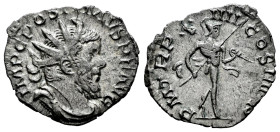 Postumus. Antoninianus. 263 d.C. Trier. (Ric-V 2.57). (Rsc-273a). Anv.: IMP C POSTVMVS P F AVG, radiate, draped and cuirassed bust to right. Rev.: P M...