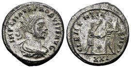 Probus. Antoninianus. 280 d.C. Tripoli. (Ric-V 2.927). Anv.: IMP C M AVR PROBVS P F AVG, radiate, draped and cuirassed bust to right. Rev.: CLEMENTIA ...
