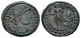 Constantius II. Follis. 34-350 d.C. Thessalonica. (Ric-VIII 107 var.). Anv.: D N CONSTANTIVS P F AVG, pearl diademed, draped and cuirassed bust to rig...