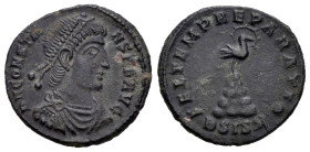 Constans. Centenionalis. 348-350 d.C. Siscia. (Ric-VIII 241). Anv.: D N CONSTANS P F AVG, pearl-diademed, draped and cuirassed bust to right. Rev.: FE...