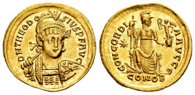 Theodosius II. Solidus. 408-430 d.C. Constantinople. (Ric-X 202). (Depeyrot-73/2). Anv.: D N THEODOSIVS P F AVG, helmeted, pearl-diademed and cuirasse...
