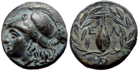 Bronze Æ
Aeolis, Elaia, mid 4th to mid 3rd century BC, Helmeted head of Athena left / Grain-ear, to left and right, E - Λ; all within laurel wreath
...