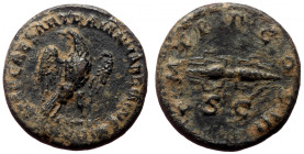 Semis AE
Hadrian (117-138), Rome, IMP CAESAR TRAIAN HADRIANVS AVG, Eagle standing right on thunderbolt, head left, with wings displayed, P M TR P COS...