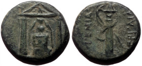 Bronze Æ
Pamphylia, Perge (50-30 BC), Cult statue of Artemis Pergaia facing within distyle temple
SNG Paris 373-8
