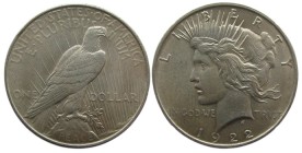 1 Dollar AR
Peace Dollar, 1922
Silver 900/1000
38 mm, 26,73 g
KM# 150