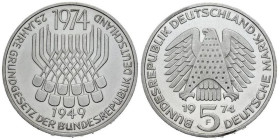 5 DM AR
25 Jahre Grundgesetz
