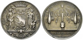 Bern, Stadt, Schulratspfennig o.J., von J. Dassier 

Bern, Stadt. AR Schulratspfennig (42.5 mm, 33.35 g) o.J. (ab 1726), von J. Dassier.
Av. RESPUB...