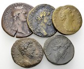 Lot of 5 Roman AE Sestertii 

Lot of 5 (five) Roman AE Sestertii: Domitianus, Antoninus Pius, Faustina I, Lucius Verus, and Commodus.

Fine/very f...