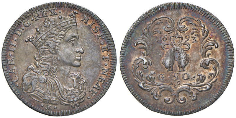 NAPOLI Carlo II (1674-1700) Mezzo ducato 1693 - Nomisma 36 AG (g 11,00) Splendid...