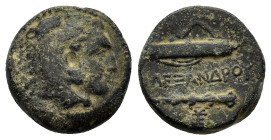 KINGS of MACEDON. Alexander III The Great.(336-323 BC).Uncertain mint.Ae.

Obv : Head of Herakles right, wearing lion skin.

Rev : AΛEΞANΔPOY
Bow-in-b...