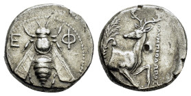 IONIA. Ephesos. (Circa 350-340 BC).Tetradrachm.

Obv : E-Φ.
Bee with straight wings.

Rev : ΟΛΥΜΠΙΟΔΩΡΟΣ.
Forepart of stag right, head looking b...