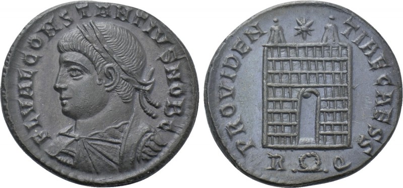 CONSTANTIUS II (Caesar, 324-337). Follis. Rome. 

Obv: FL VAL CONSTANTIVS NOB ...