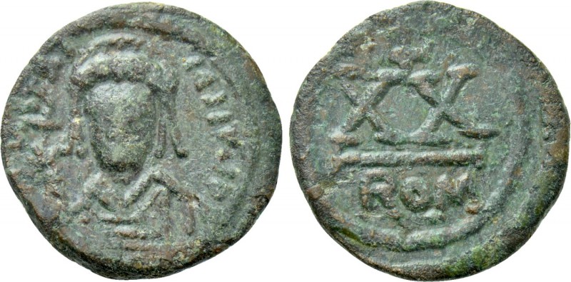 TIBERIUS II CONSTANTINE (578-582). Half Follis. Uncertain military mint. 

Obv...