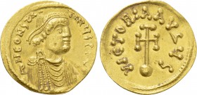 CONSTANTINE IV POGONATUS (668-685). GOLD Semissis. Constantinople.
