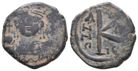 Byzantine Coins. Circa 6th - 11th Century AD.
Reference:
Condition: Very Fine

weight:6.2gr