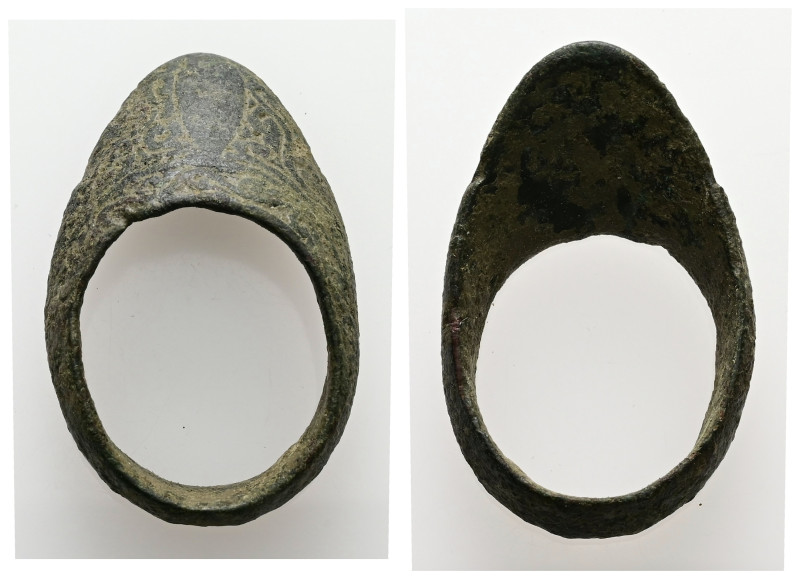 AE Ottoman archer’s ring (AD 12th–17th centuries)
A bronze archer’s ring. The ri...