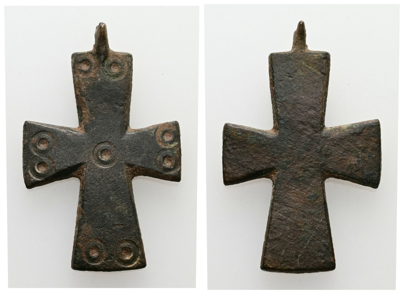 Pendant Cross. Middle Byzantine, 9thC-11thC.
Pendant Cross; bronze; cross patée,...