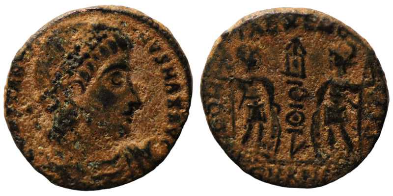 Constans. (346-349 AD). Æ Follis. (15mm, 1,89g) Heraclea. Obv: DN FL CONSTANS PF...