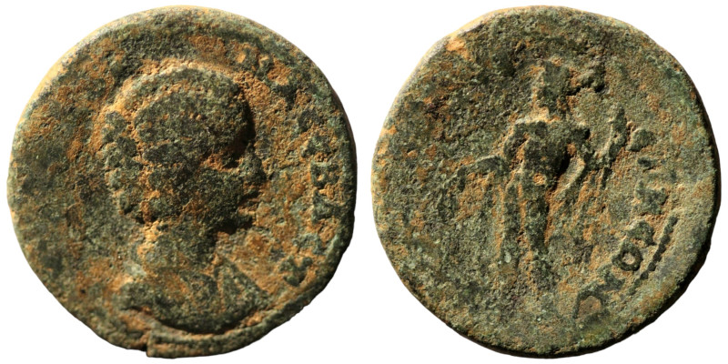 Julia Maesa. (218-222 AD) Bronze Æ. (26mm, 9,56g) provincial mint.