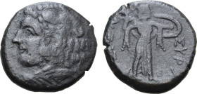 Sicily, Syracuse. Time of Pyrrhos of Epeiros, 278-276 BC. Æ (9.22g, 22mm, 11h). Head of Herakles to left, wearing lion skin headdress R/ Athena Promac...