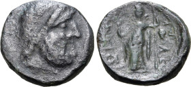 Sicily, Syracuse. Roman rule, circa 1st century BC. Æ (6.64g, 20mm, 11h). Diademed head of Serapis to right, wearing atef crown R/ ΣYPAK[O]CIΩ[N], Isi...