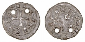 Corona Castellano Leonesa. Alfonso VI. Dinero. AE. Toledo. AB.8. Dos agujeros. BC-.