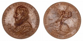 Alfonso XIII. Medalla. AE. 1905. III Centenario de la publicación del Quijote, 1605-1905. Grabador B. Maura. 95.75g. Vives 621. Pátina irregular. MBC+...