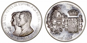 Uruguay	. 2000 Nuevos Pesos. AR. 1983. Visita de los Reyes de España. 65.36g. 50.00mm. KM.131. En estuche original. PROOF.