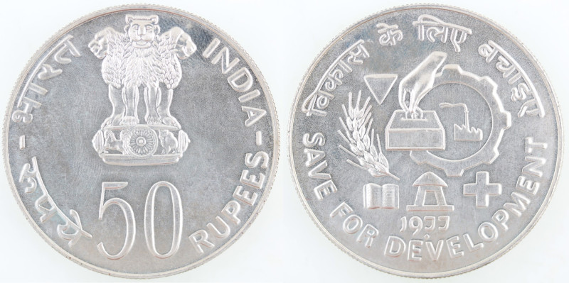 India. 50 Rupie 1977. FAO. Ag. KM 258. Peso gr. 35,16. Diametro mm. 44. SPL+. (9...