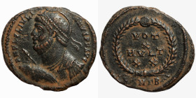 Julianus II. Apostata. (361-363 AD). Æ Follis. Antioch. Obv: D N FL CL IVLIANVS P F AVG. diademed, helmeted and armed bust left. Rev: VOT / X / MVLT /...