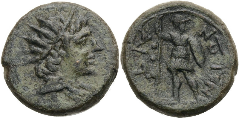 Sizilien. 
Aitna. 
Bronze, 210-150 v. Chr. Heliosbüste mit Strahlenkrone n. r....