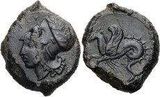 Sizilien. 
Syrakus. 
Bronze, ca. 375-344 v. Chr. Geprägt unter Dionysios I. und Dionysios II. Athenakopf n.l. in einem mit Lorbeer geschmückten kori...