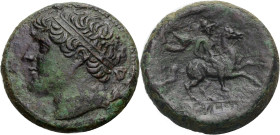 Sizilien. 
Syrakus. 
Hieron II., 275-215 v. Chr. Bronze. Kopf mit Diadem n.l. Rv. (IERWNOS) Reiter n. r. galoppierend. 27 mm., 18,03 g. Calciati&nbs...