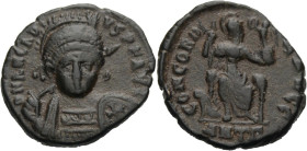 Kaiserzeit. 
Arcadius, 383-408. Bronze (AE 3), 401-403 Antiochia. Behelmte Büste frontal mit Speer und Schild. Rv. CONCORDIA AVG/ ANT G Constantinopo...