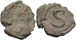 Iustinianus I., 527-565. AE Hexanummion, Alexandria. Büste mit Diadem n. r. Rv. Großes S im Fadenkreis. 1,35 g. 15 mm. Sear&nbsp;248, D.O.&nbsp;275, S...