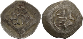 Bayern, Herzogtum, seit 1806 Königreich. 
ERNST I. und WILHELM III., 1402-1435. Pfennig, München. EW im Linienkreis. Rv. Mönchskopf n. l. ohne Stab u...