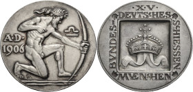Bayern, Herzogtum, seit 1806 Königreich. 
OTTO, 1886-1913. Medaille 1906 (von G. Römer) zum XV. Deutschen Bundesschießen in München. Nackter kniender...