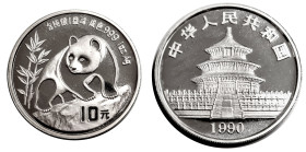 China. 
Volksrepublik. 
Panda 10 Yuan = 1 ounce 1990. KM&nbsp;276. . 

Brilliant uncirculated