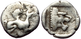 Troas, Assos AR Hemiobol (Silver, 0.50g, 9mm) ca 479-450. 
Obv: Griffin walking r. 
Rev: Lion's head r. within incuse square. 
Cf. Traité pl. CLXIII, ...