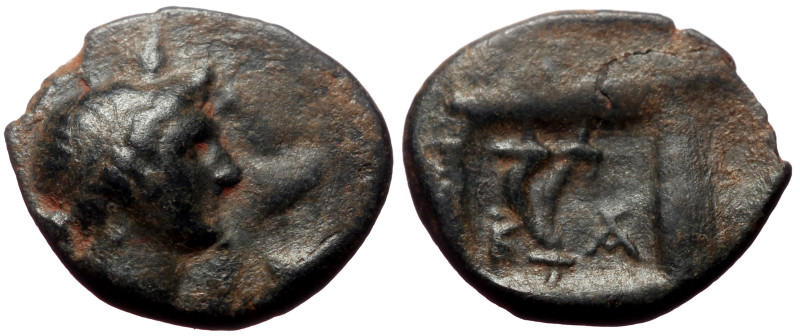 Caria, Kaunos. AE (Bronze, 1.56g, 14mm) 3rd century BC.
Obv: Head of Alexander I...
