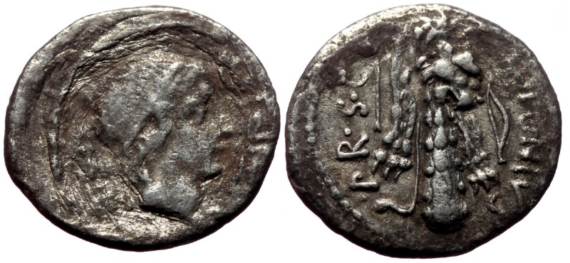 Q. Sicinius and C. Coponius AR Denarius (Silver, 2.94g, 18mm) 49 BC. Military mi...