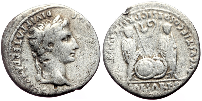 Augustus (27 BC-14 AD) AR Denarius (Silver, 3.56g, 19mm) Lugdunum (Lyon) 2 BC - ...