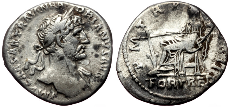 Hadrian (117-138) AR Denarius (Silver, 2.96g, 19mm) Rome, 118. 
Obv: IMP CAESAR ...