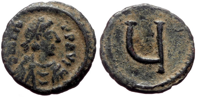 Tiberius II Constantine (578-582) Constantinople AE Pentanummium (Bronze, 1.95g,...